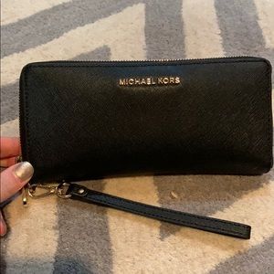 Michael Kors Black Leather Wallet wristlet